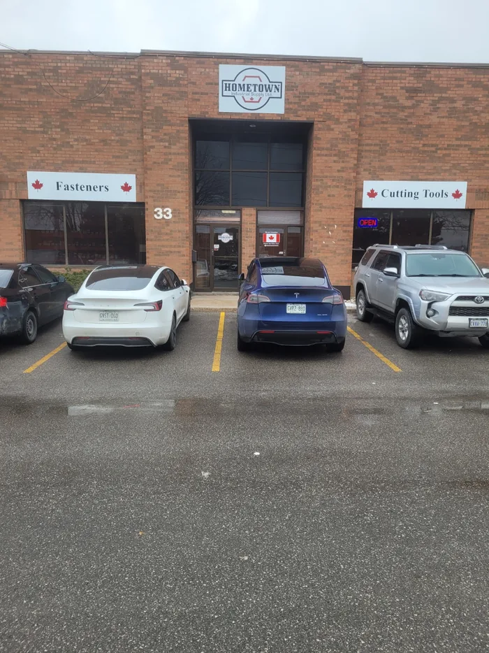 Show room photo 1