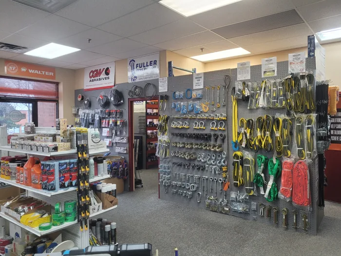 Show room photo 6